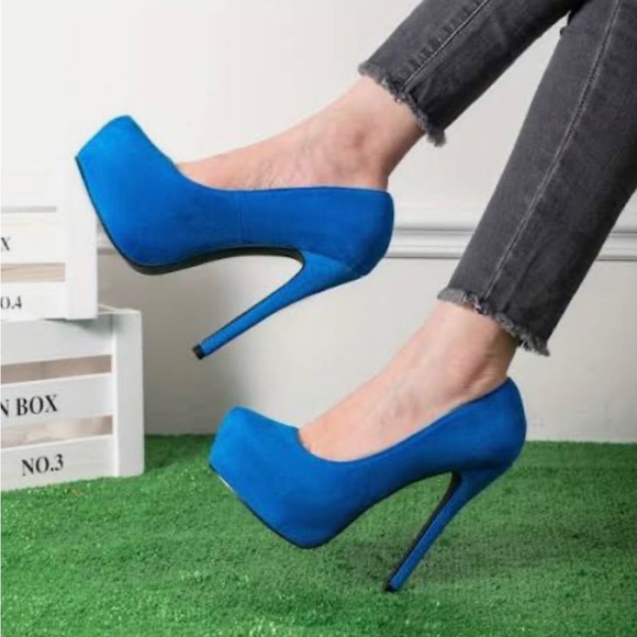 Steve Madden Blue Suede Platform Heels - Picture 9 of 11